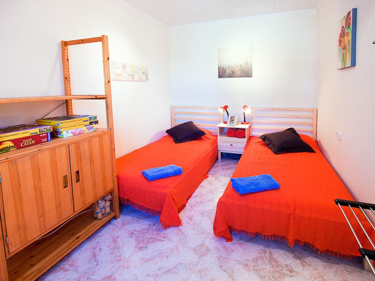 Holiday Home Requesens Canal Empuriabrava Exterior photo